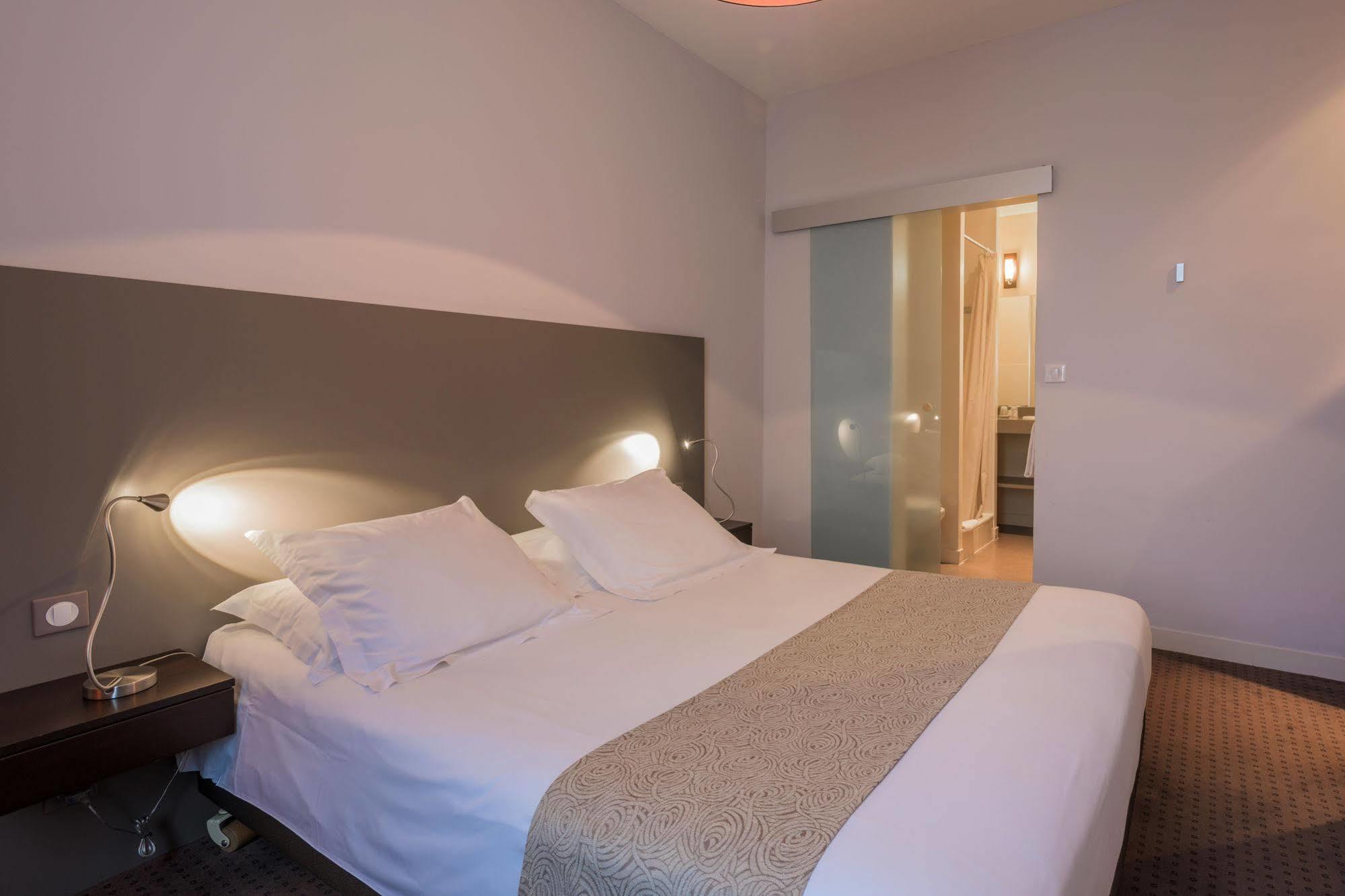 Hotel Ronsard Tours Dış mekan fotoğraf