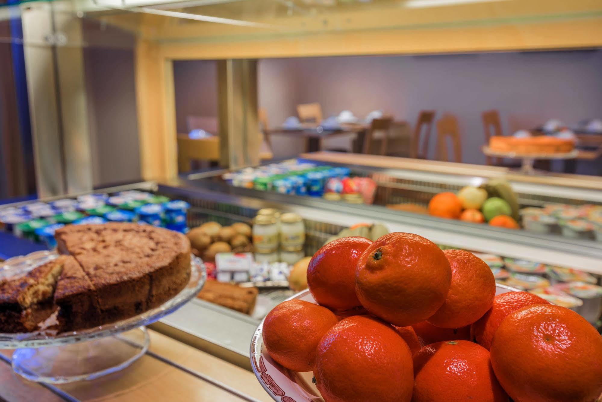 Hotel Ronsard Tours Dış mekan fotoğraf